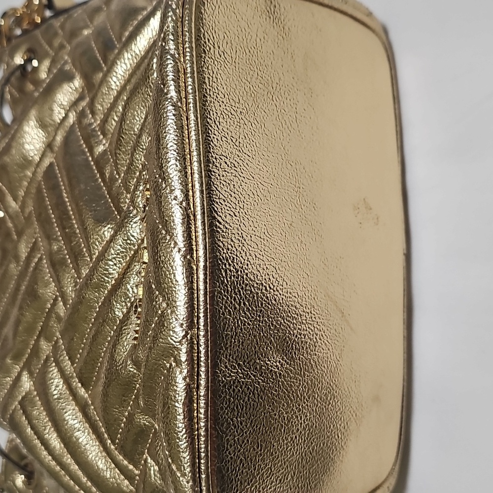 Michael Kors Metallic Gold Quilted Bag - Picture 5 of 6